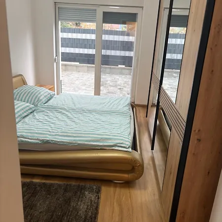 Apartament Erdgeschosswohnung Mit Terasse St. Pölten